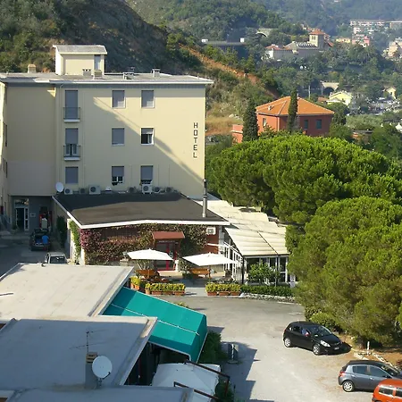 Puntabella Hotel