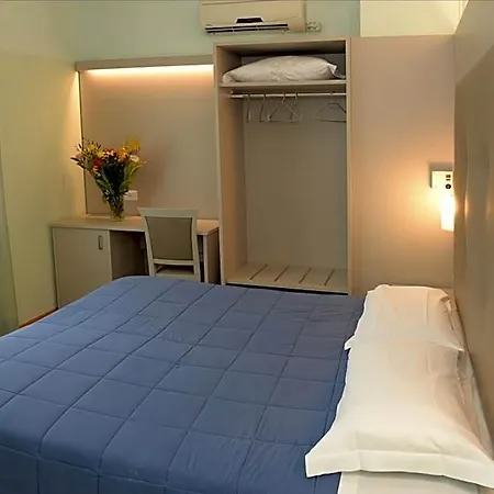 Hotel Puntabella Varazze