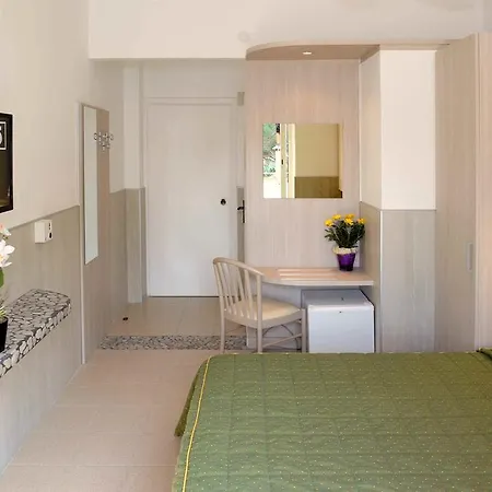 Puntabella Hotel 2*