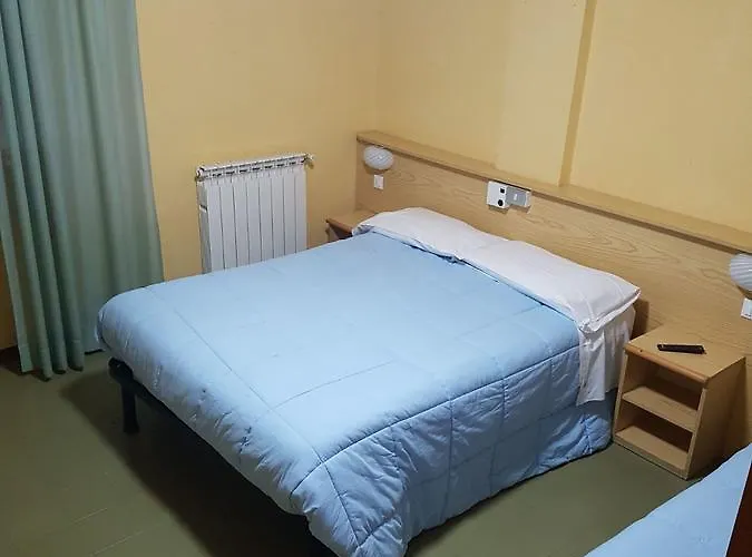Puntabella Отель Варацце